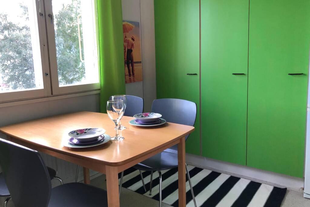 Apartamento Vaerikaes Puutalokaksio 1-6 Hloelle, Ilm Parkit Oulu Exterior foto