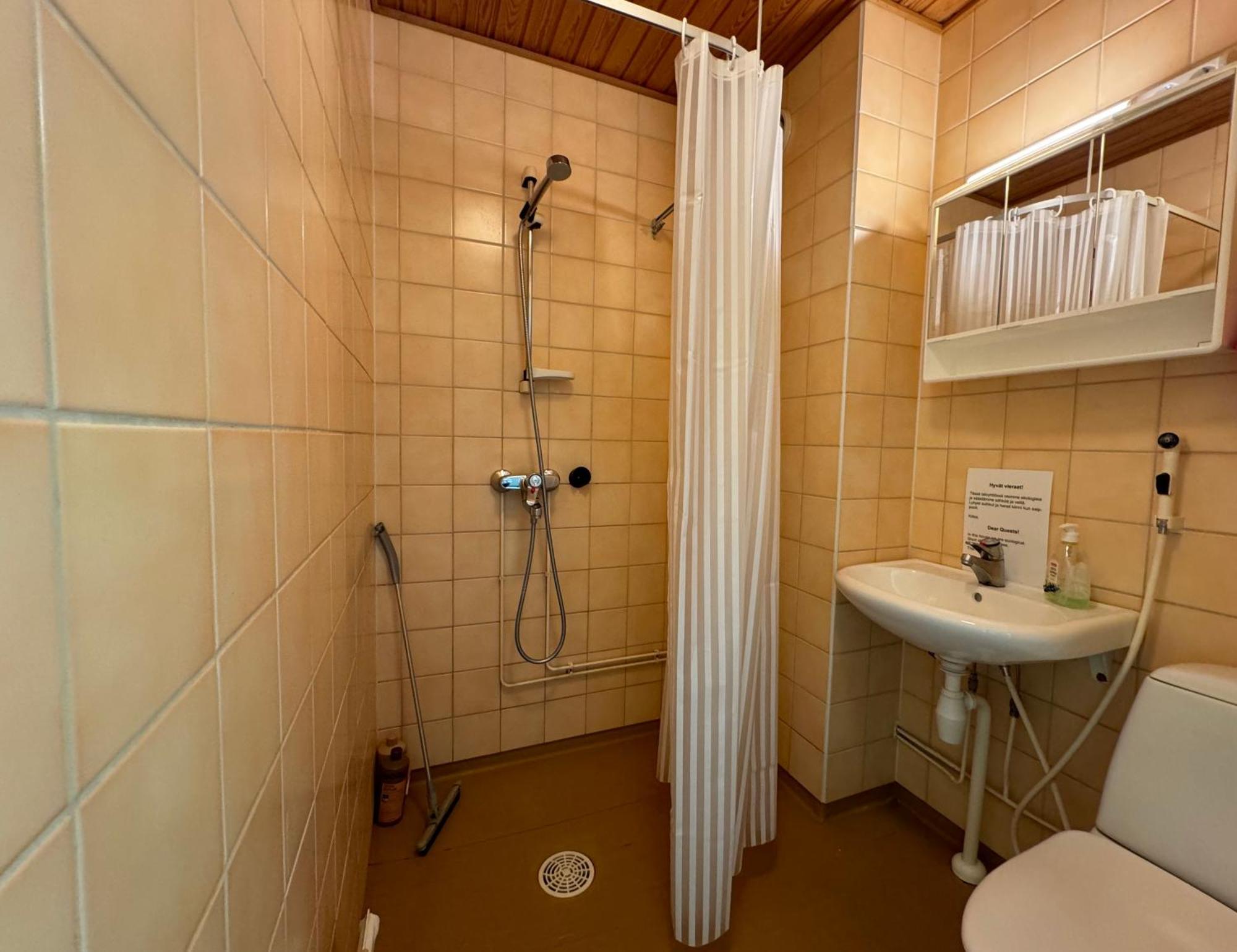 Apartamento Vaerikaes Puutalokaksio 1-6 Hloelle, Ilm Parkit Oulu Exterior foto